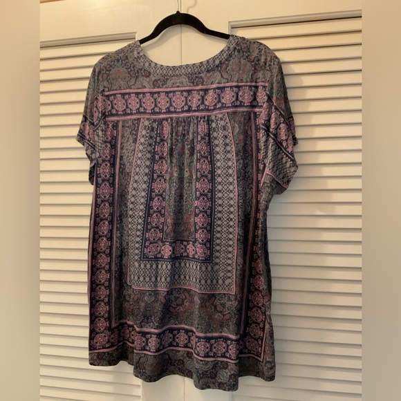 Lucky Brand Navy and Pink Patterned Blouse - Picture 3 of 3